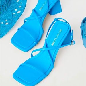 Brand New Heels- Pretty Little Thing, size 5 UK 38 US (7). Tie around the ankle